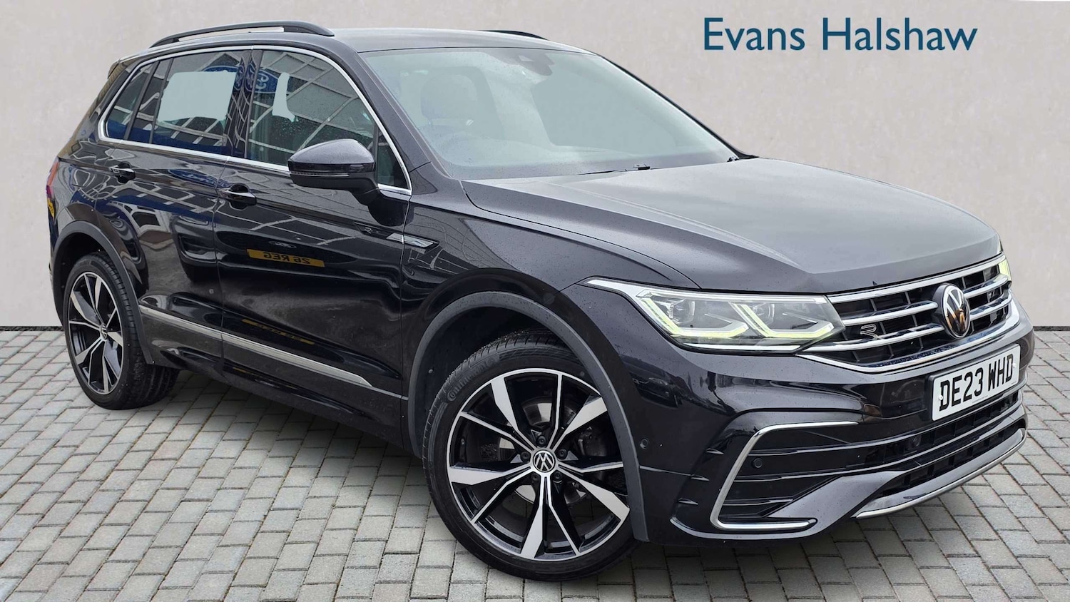 Used Volkswagen Tiguan 2023 for sale - 78010083: Photo 1