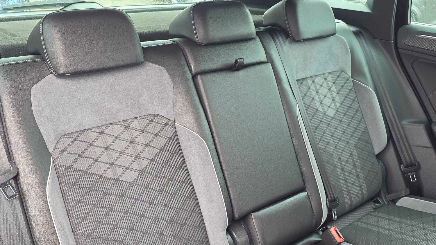 Used Volkswagen Tiguan 2023 for sale - 78010083: Photo 9