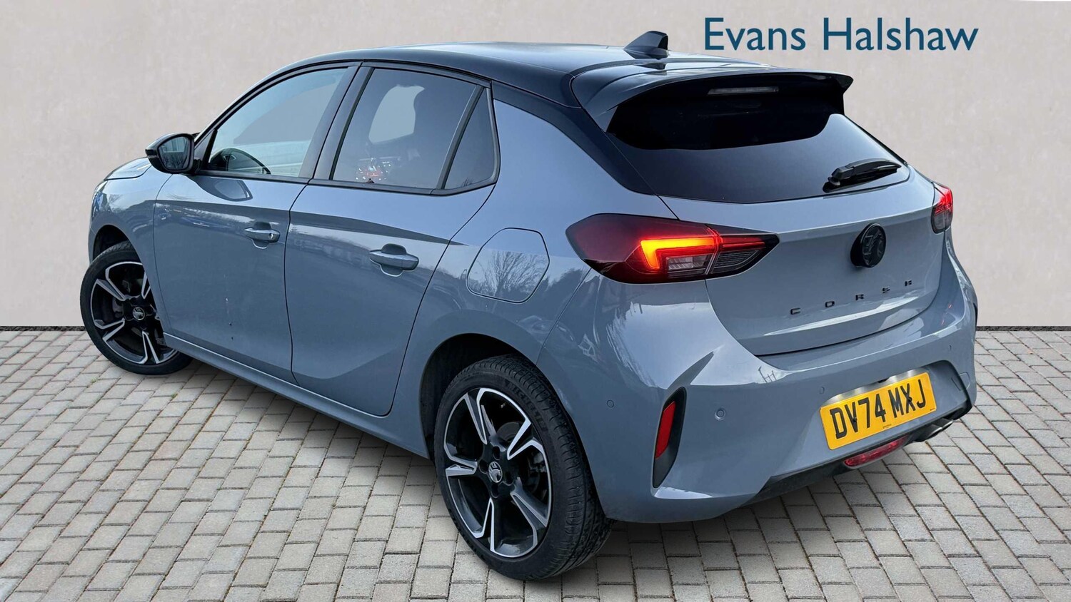 Used Vauxhall Corsa 2024 for sale - 76789206: Photo 2