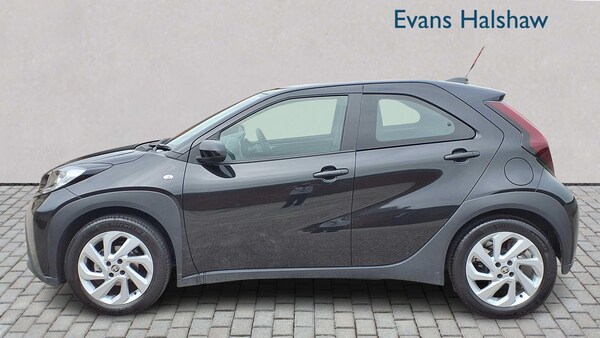 Used Toyota Aygo X 2022 for sale - 76205176: Photo 4
