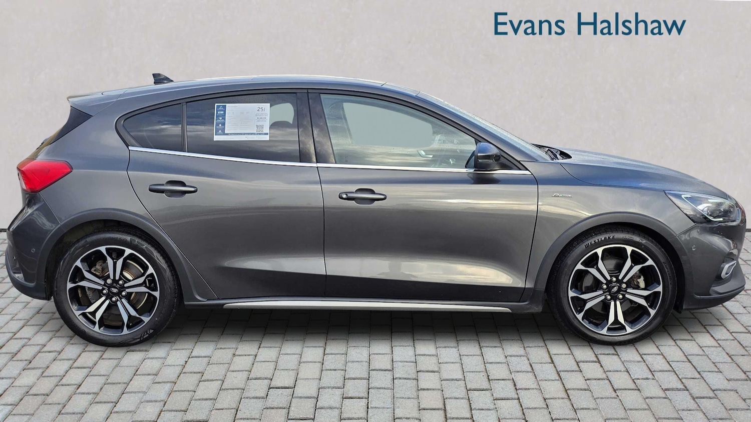 Used Ford Focus for sale - 76249068: Photo 2