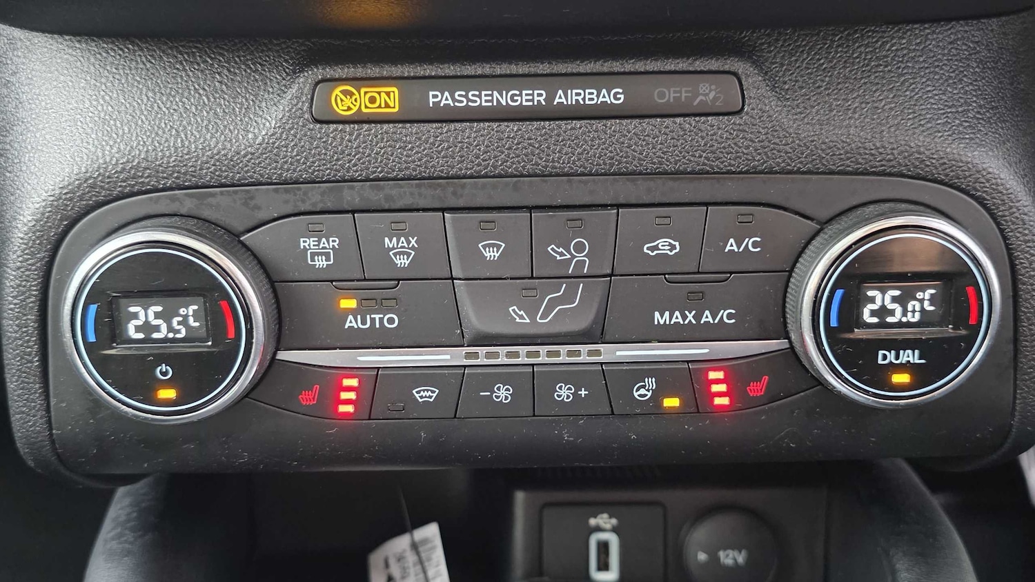 Used Ford Focus for sale - 76249068: Photo 29