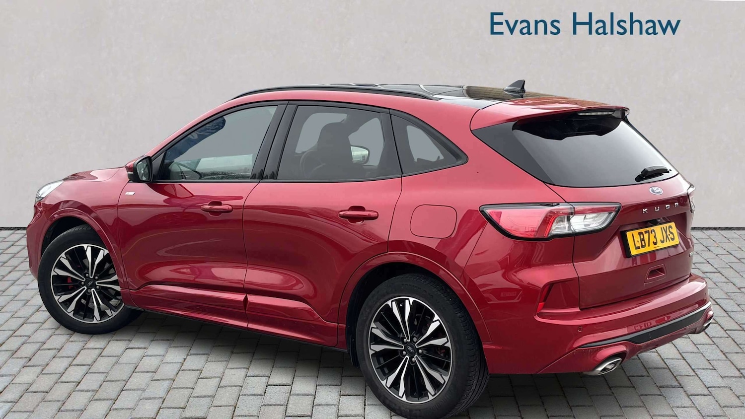 Used Ford Kuga 2023 for sale - 77726692: Photo 2