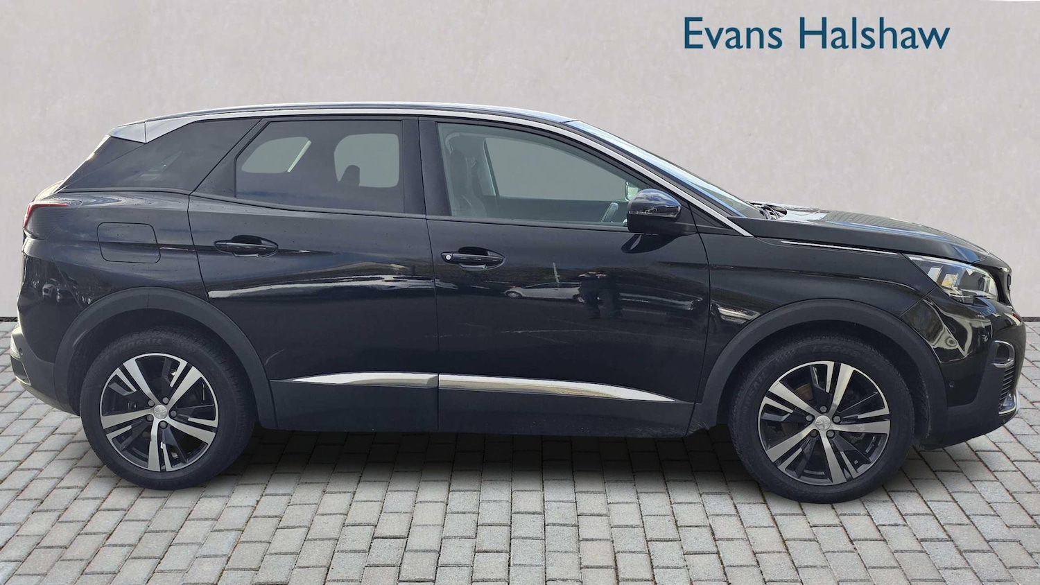 Used Peugeot 3008 2018 for sale - 76401225: Photo 2