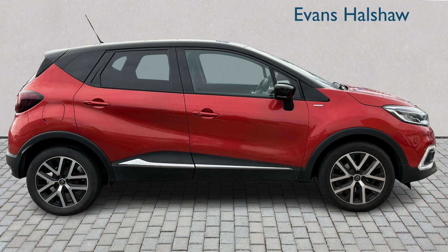 Used Renault Captur 2020 for sale - 77787141: Photo 3