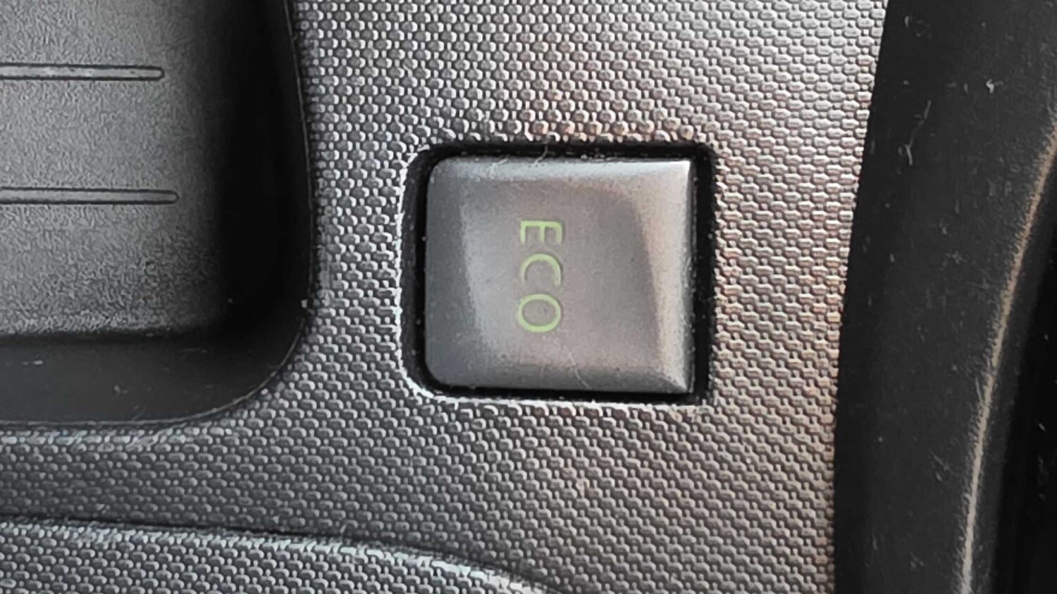 Used Renault Captur 2016 for sale - 76378797: Photo 15