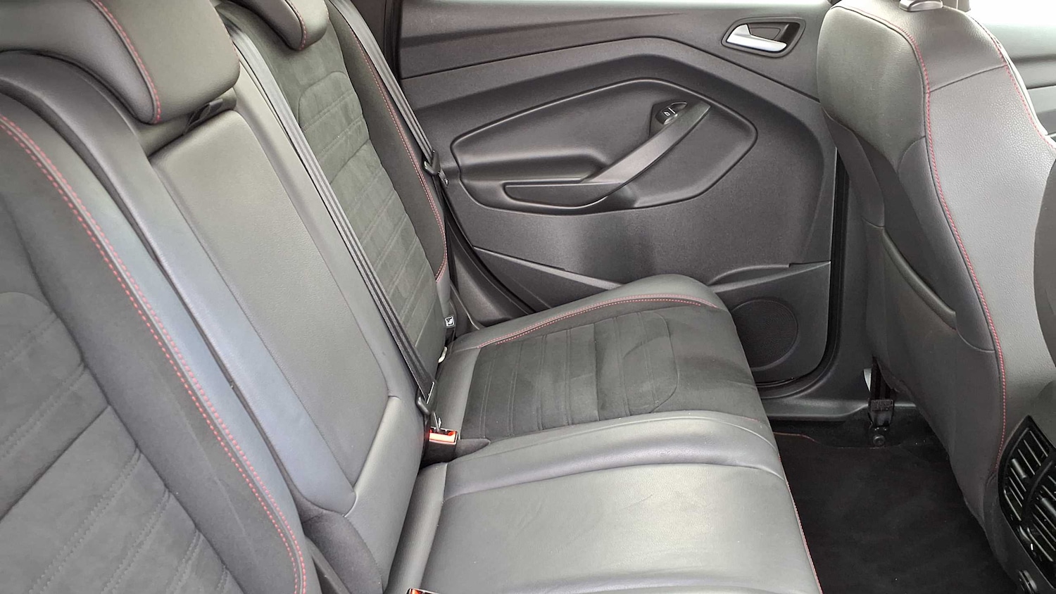 Used Ford Kuga 2019 for sale - 76362674: Photo 18