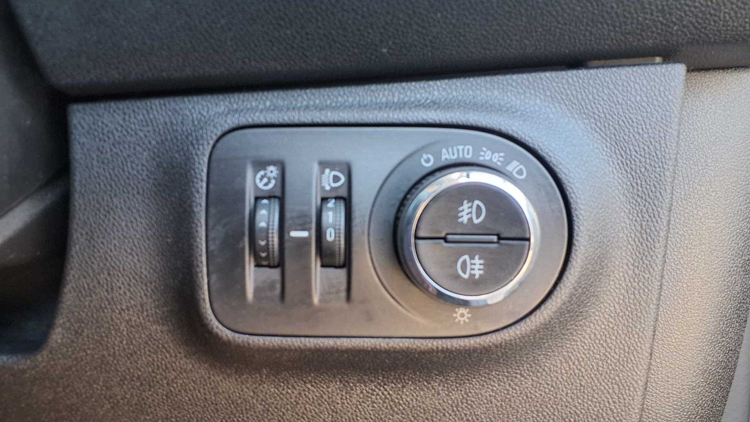 Vehicle 32