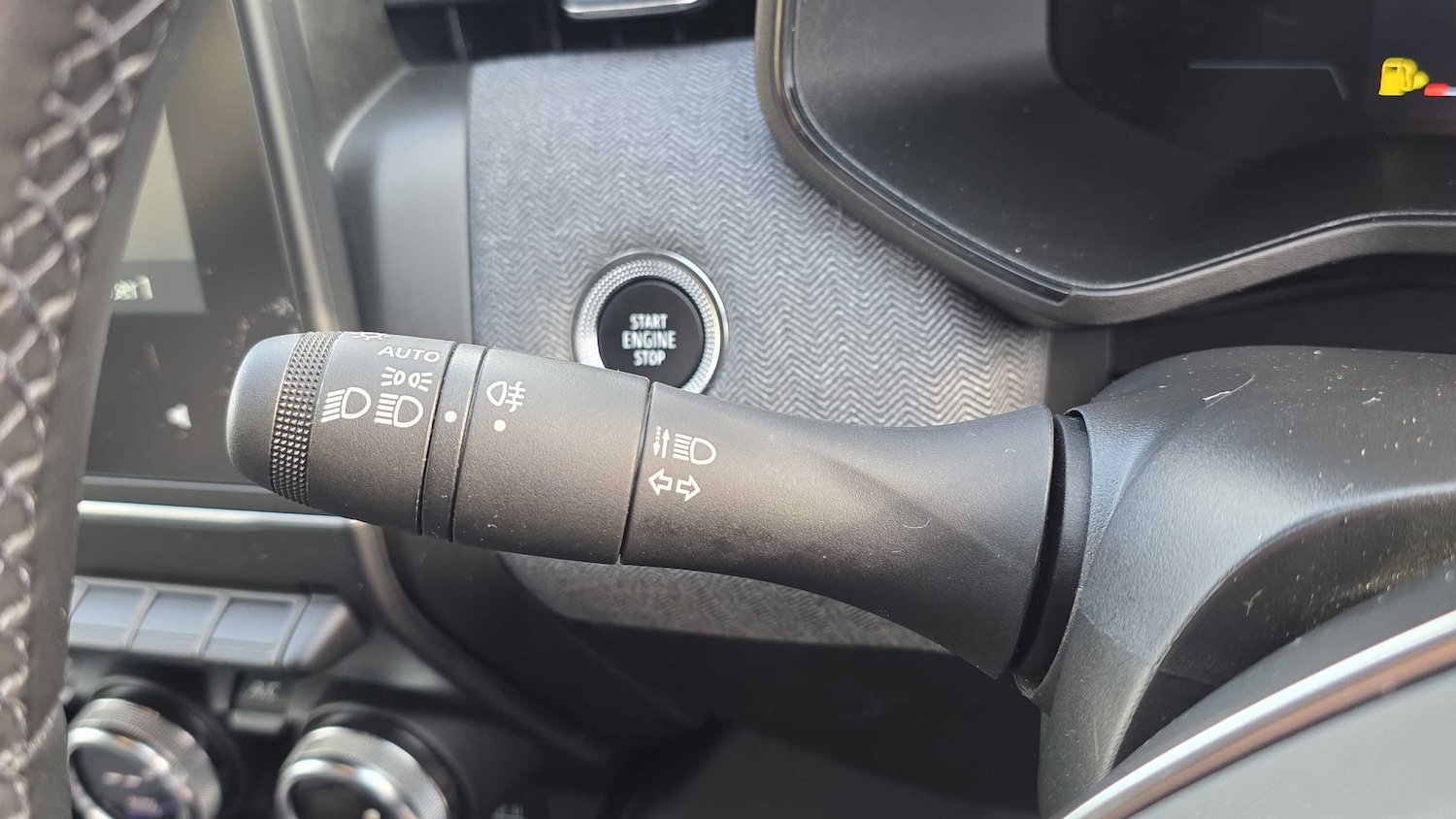 Used Renault Clio 2025 for sale - 76230295: Photo 19