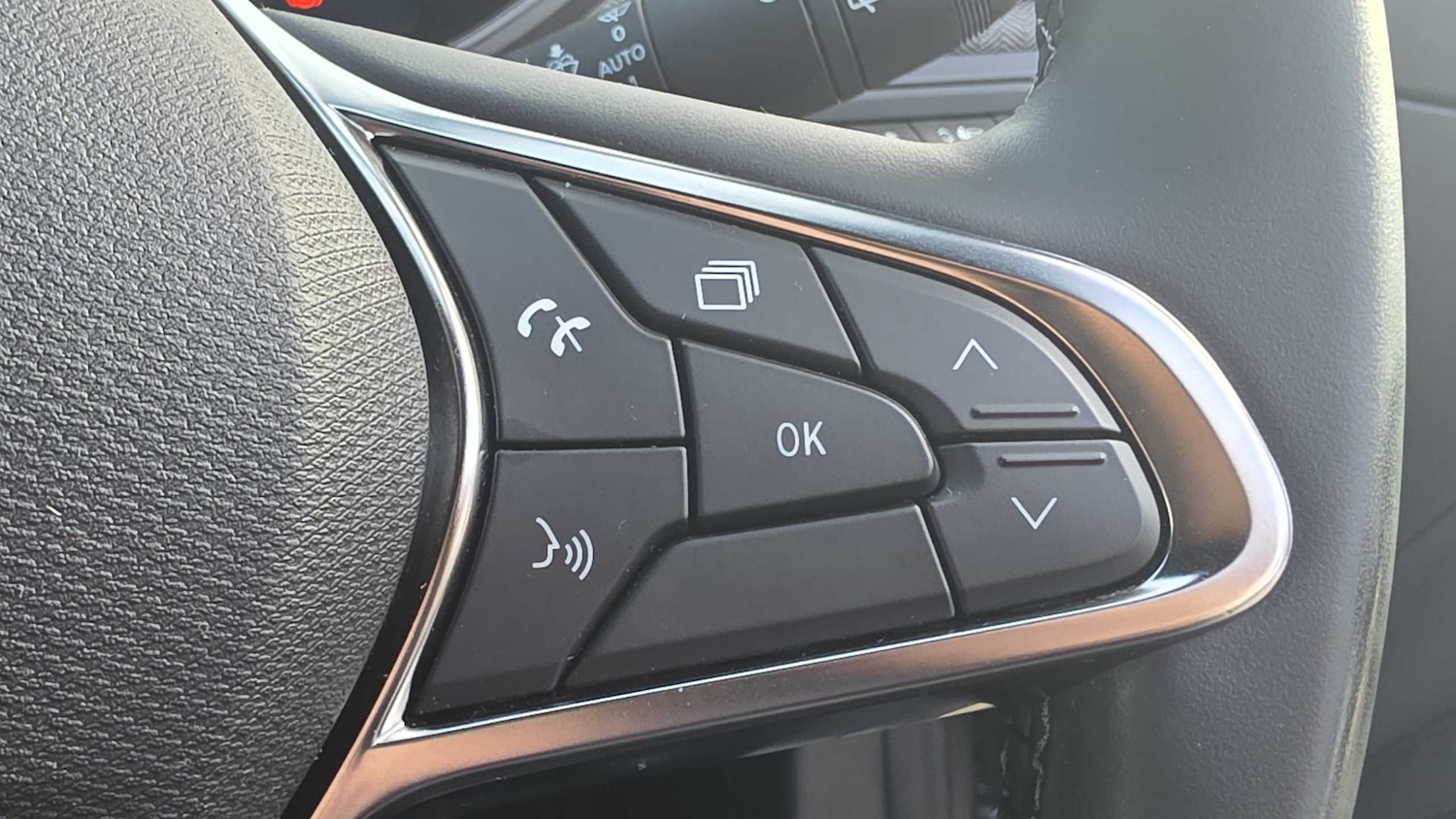 Used Renault Clio 2025 for sale - 76230295: Photo 21