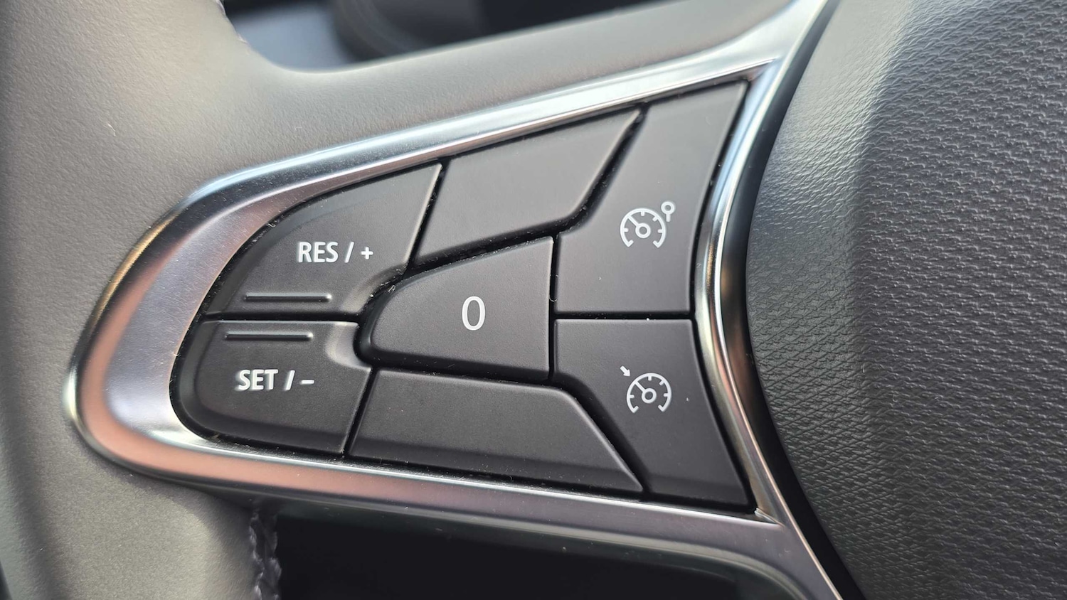 Used Renault Clio 2025 for sale - 76230295: Photo 22