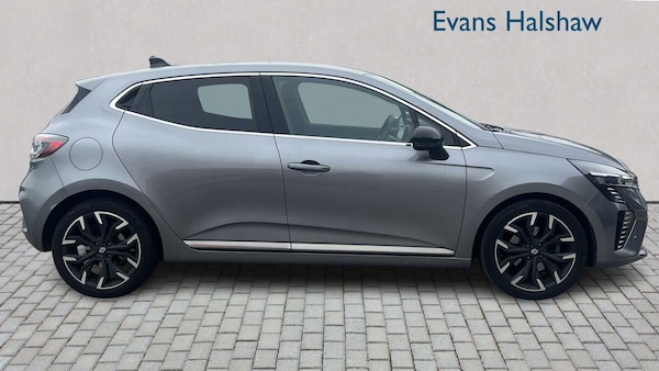 Used Renault Clio 2025 for sale - 76230295: Photo 5