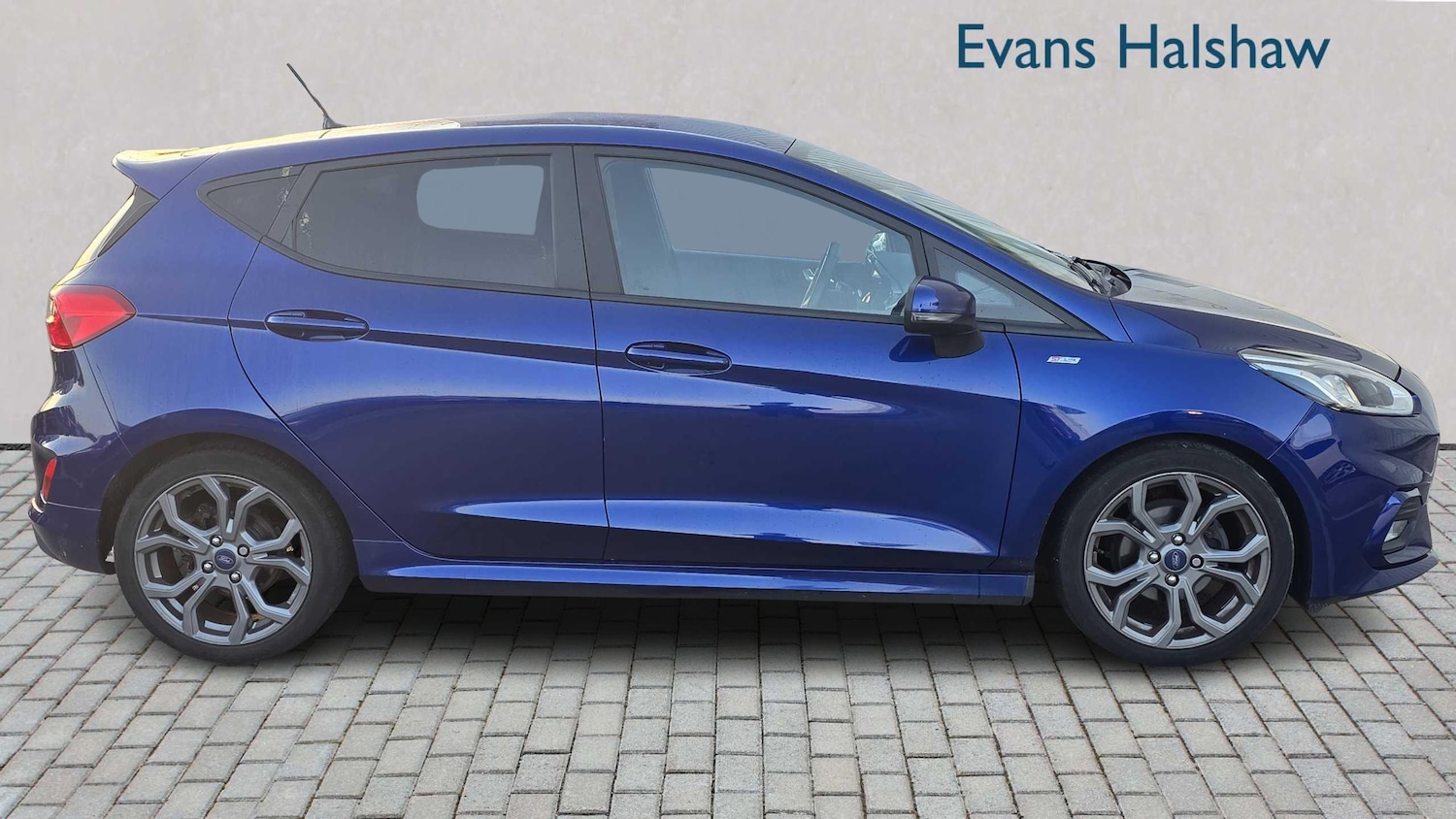 Used Ford Fiesta 2017 for sale - 77164463: Photo 4