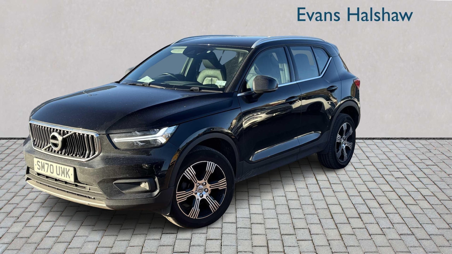 Used Volvo XC40 2021 for sale - 77099598: Photo 2