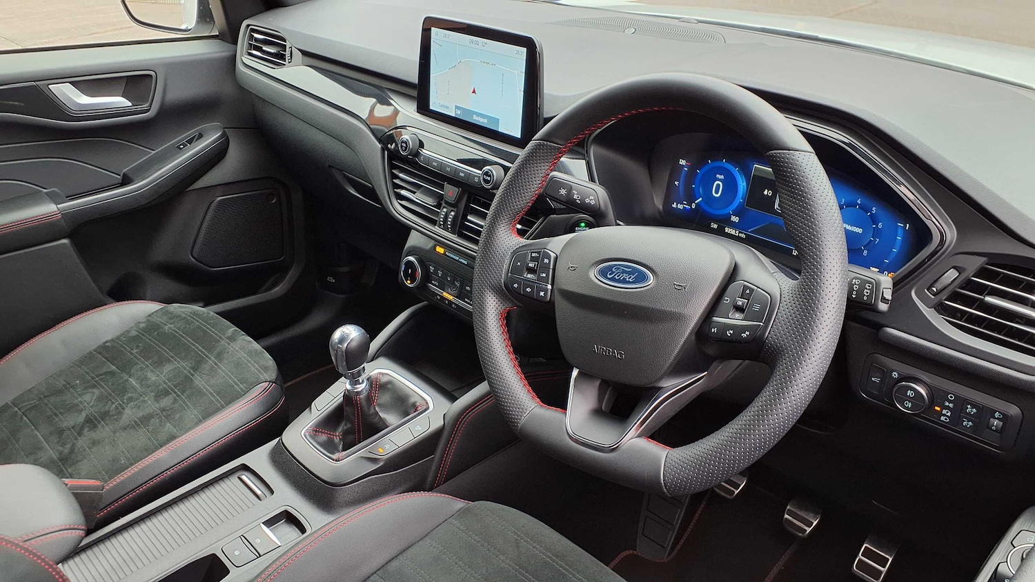 Used Ford Kuga 2024 for sale - 75931072: Photo 16