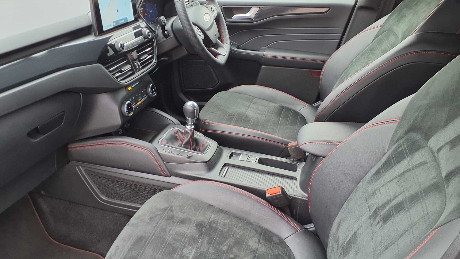 Used Ford Kuga 2024 for sale - 75931072: Photo 17