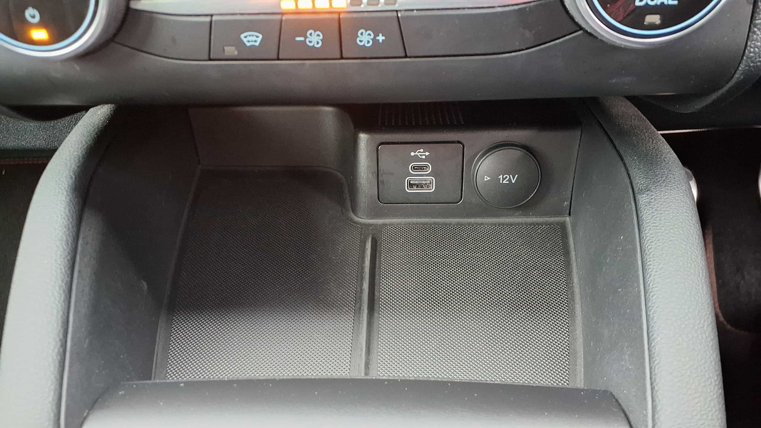 Used Ford Kuga 2024 for sale - 75931072: Photo 26