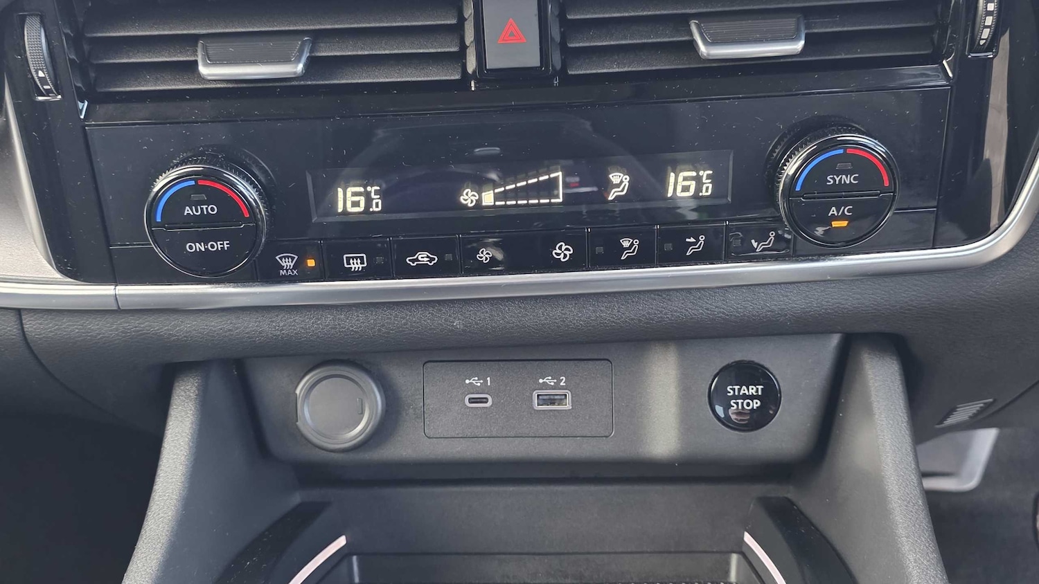 Used Nissan X-Trail 2024 for sale - 76553097: Photo 13