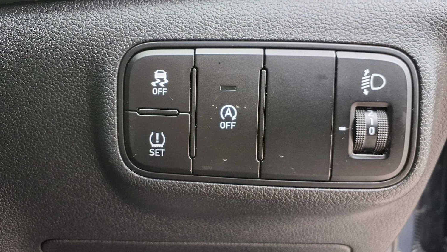 Vehicle 33