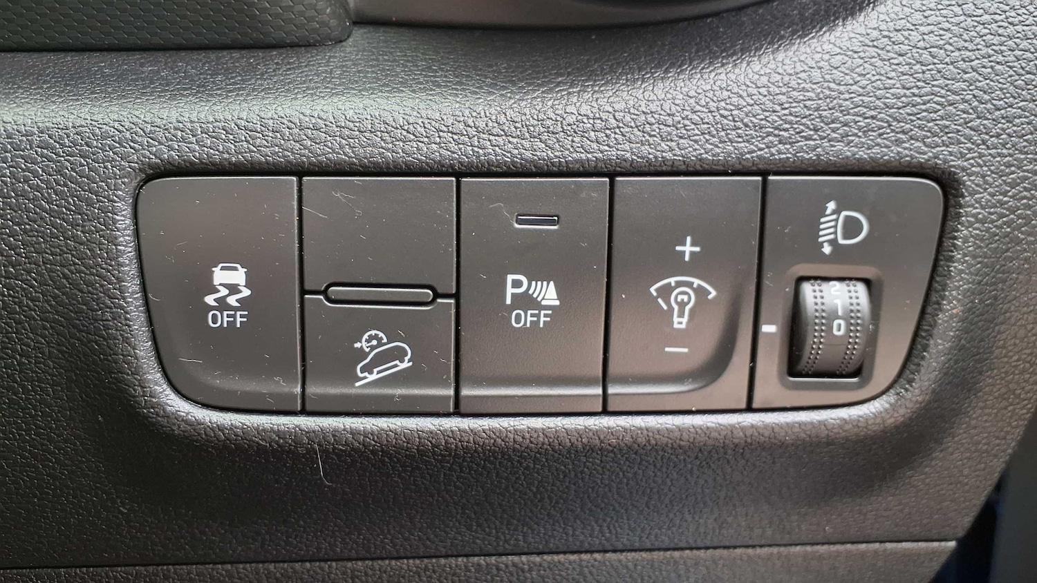 Used Hyundai KONA 2022 for sale - 76141722: Photo 32