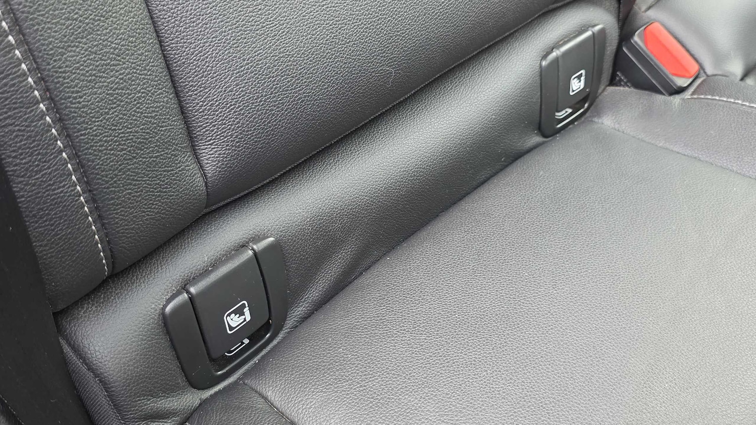 Used Volvo XC40 2020 for sale - 76789429: Photo 35