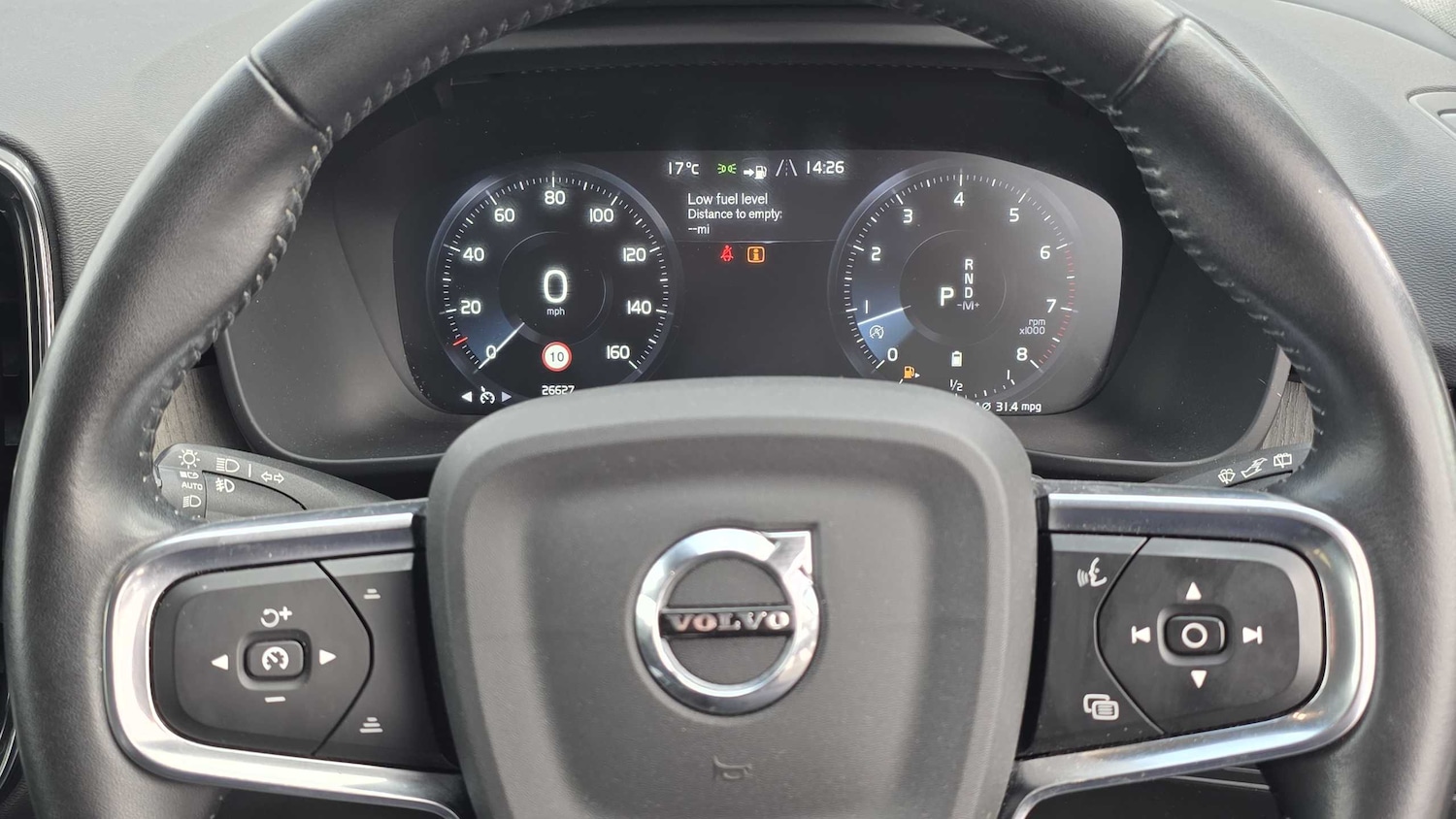 Used Volvo XC40 2020 for sale - 76789429: Photo 9