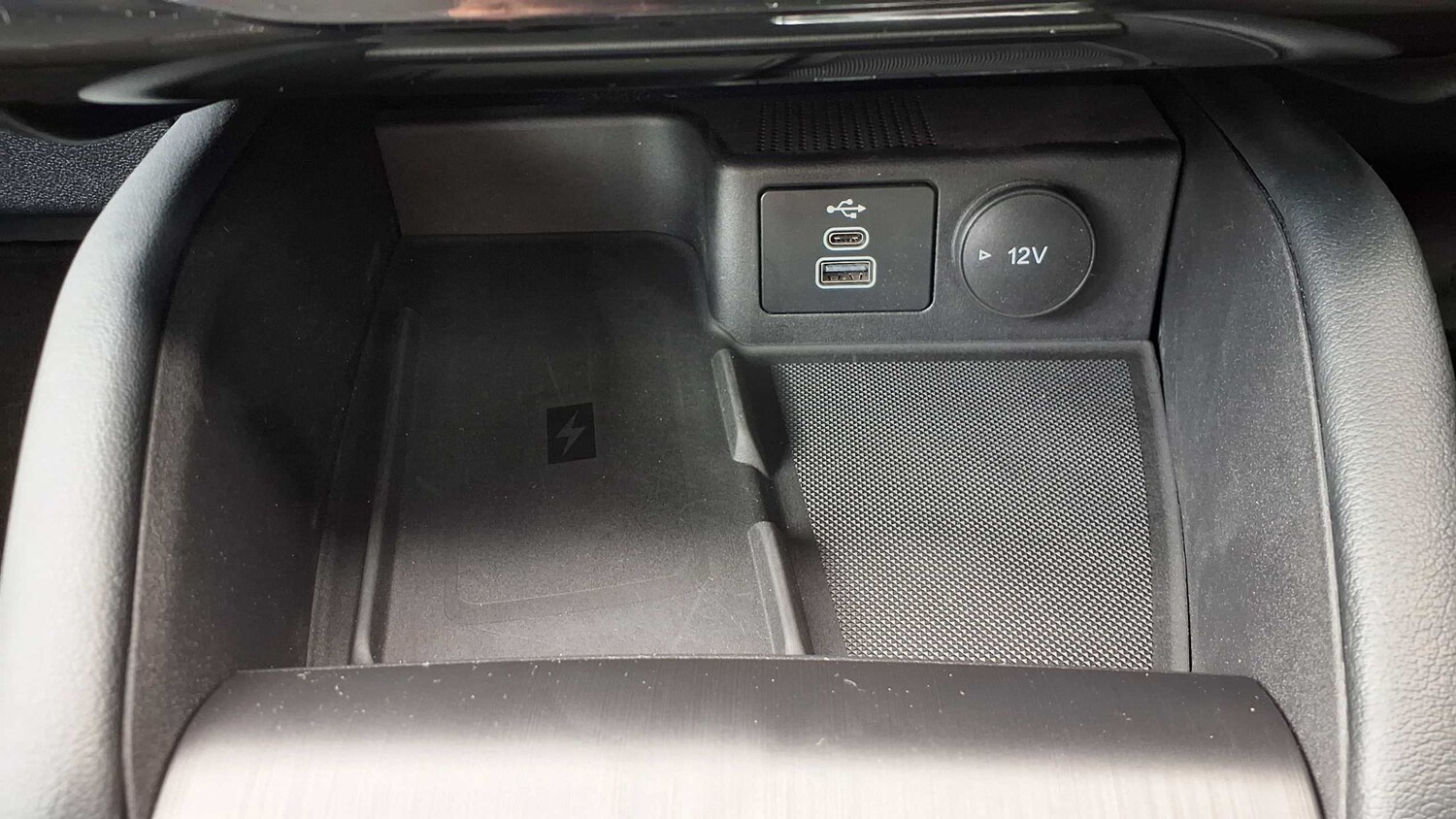 Used Ford Kuga 2024 for sale - 76242359: Photo 24