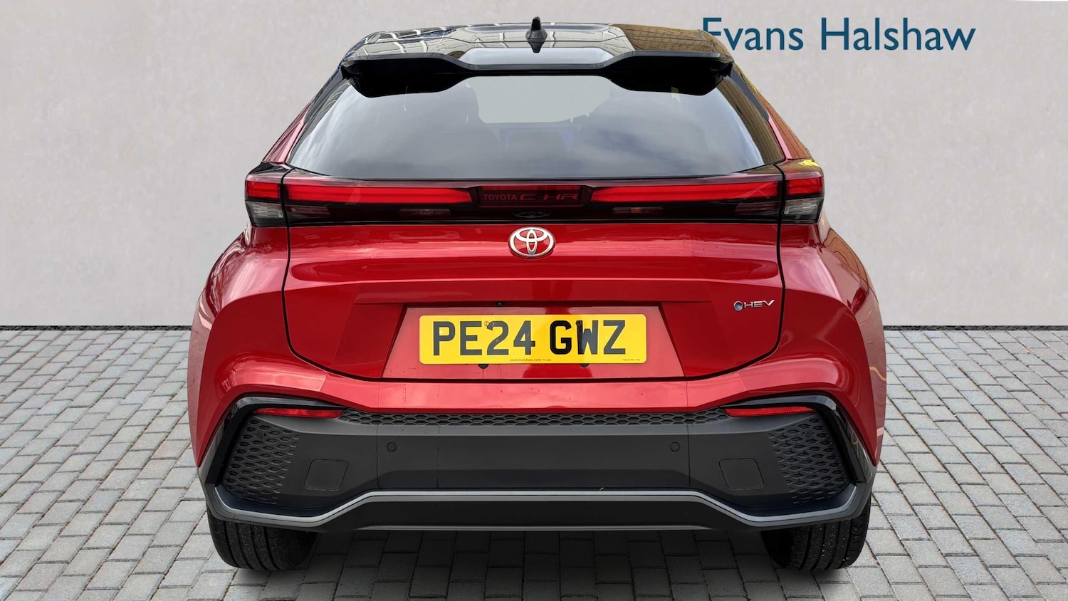 Used Toyota C-HR 2024 for sale - 76587597: Photo 5