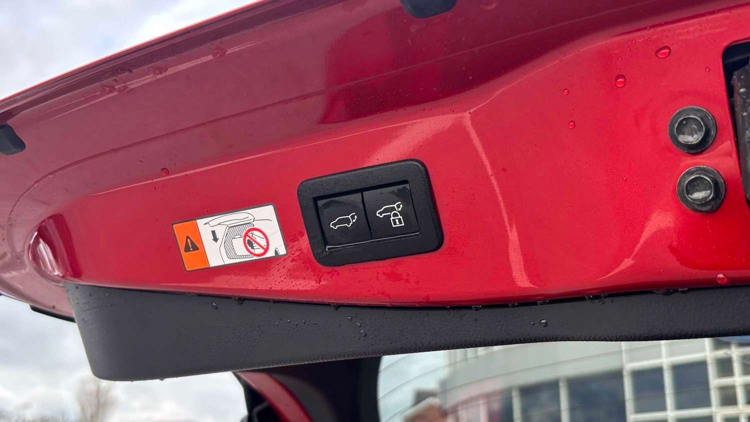 Used Toyota C-HR 2024 for sale - 76587597: Photo 7