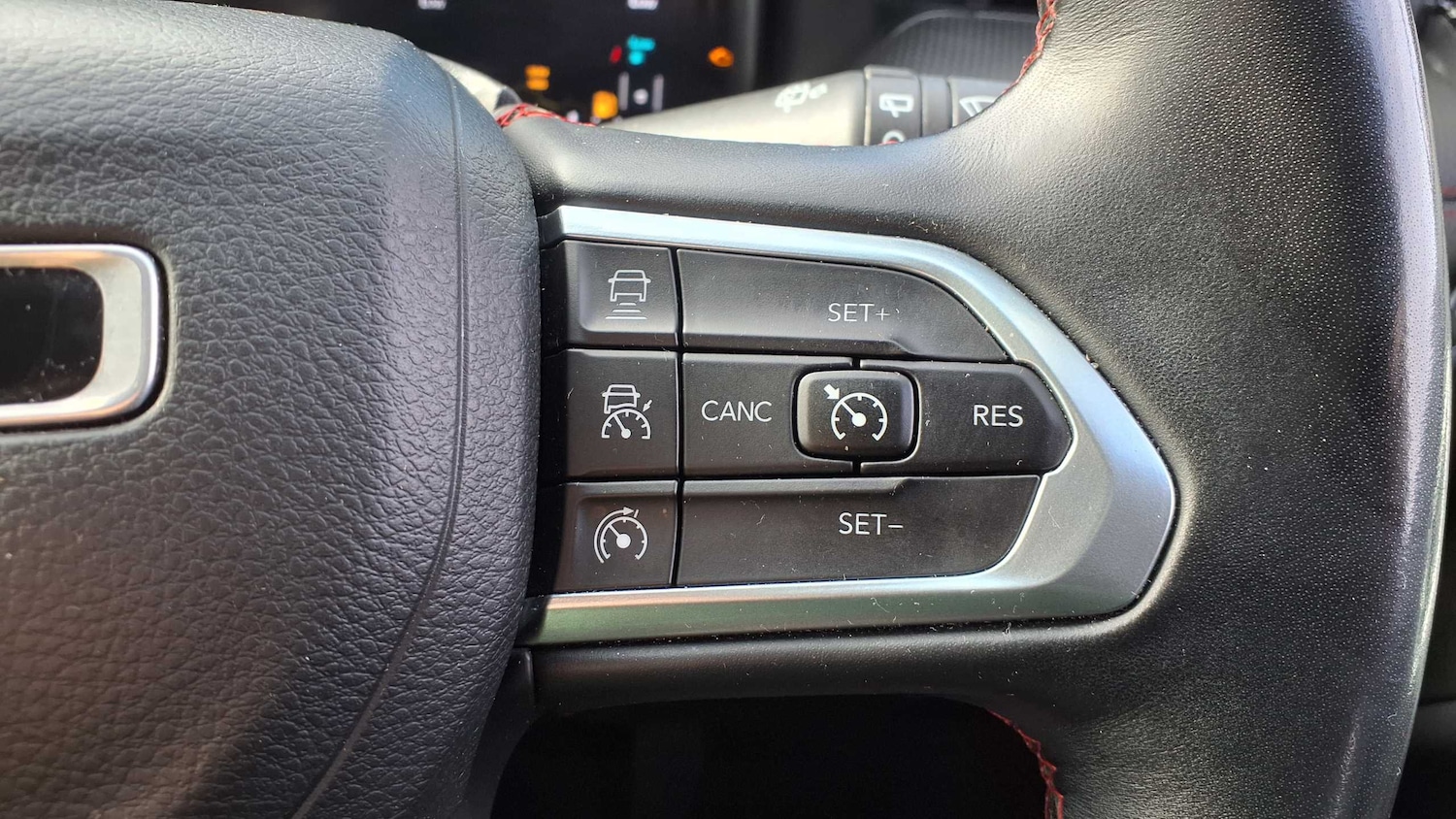 Used Jeep Compass 2023 for sale - 76063356: Photo 30