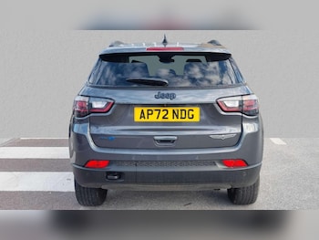 Used Jeep Compass 2023 for sale - 76063356: Photo 4