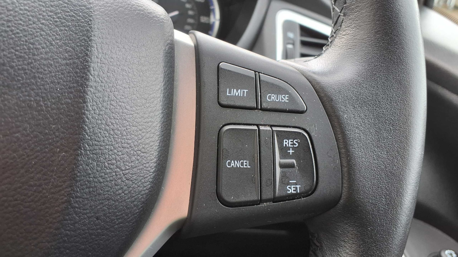 Used Suzuki SX4 S-Cross 2019 for sale - 76242540: Photo 31