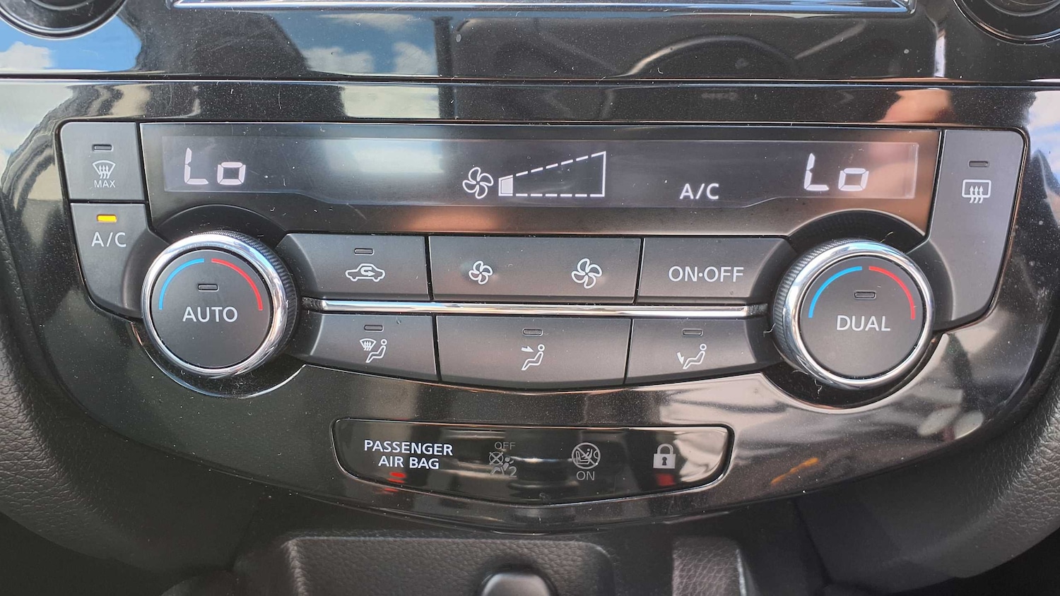 Used Nissan Qashqai 2020 for sale - 76501762: Photo 25