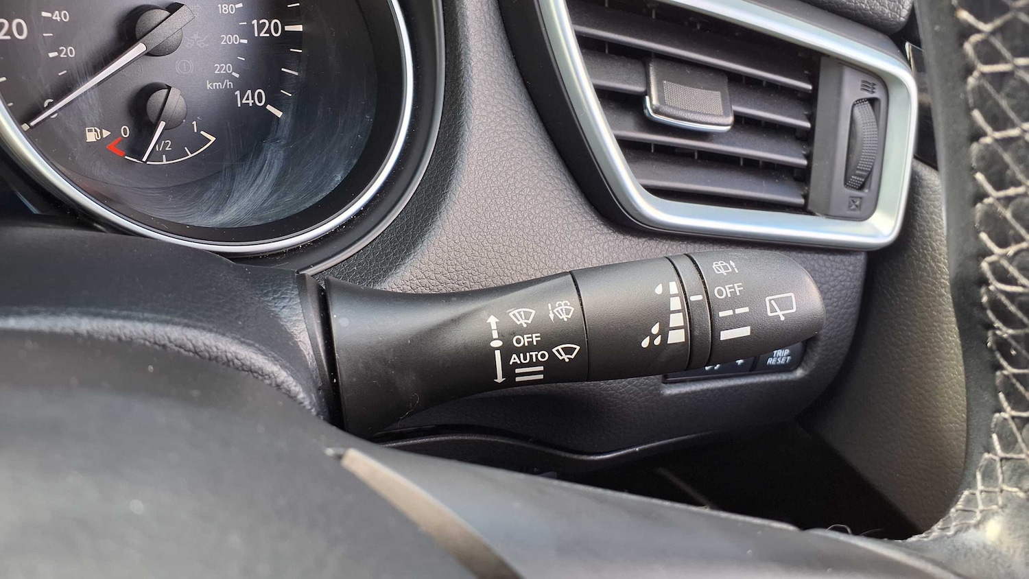 Used Nissan Qashqai 2020 for sale - 76501762: Photo 30