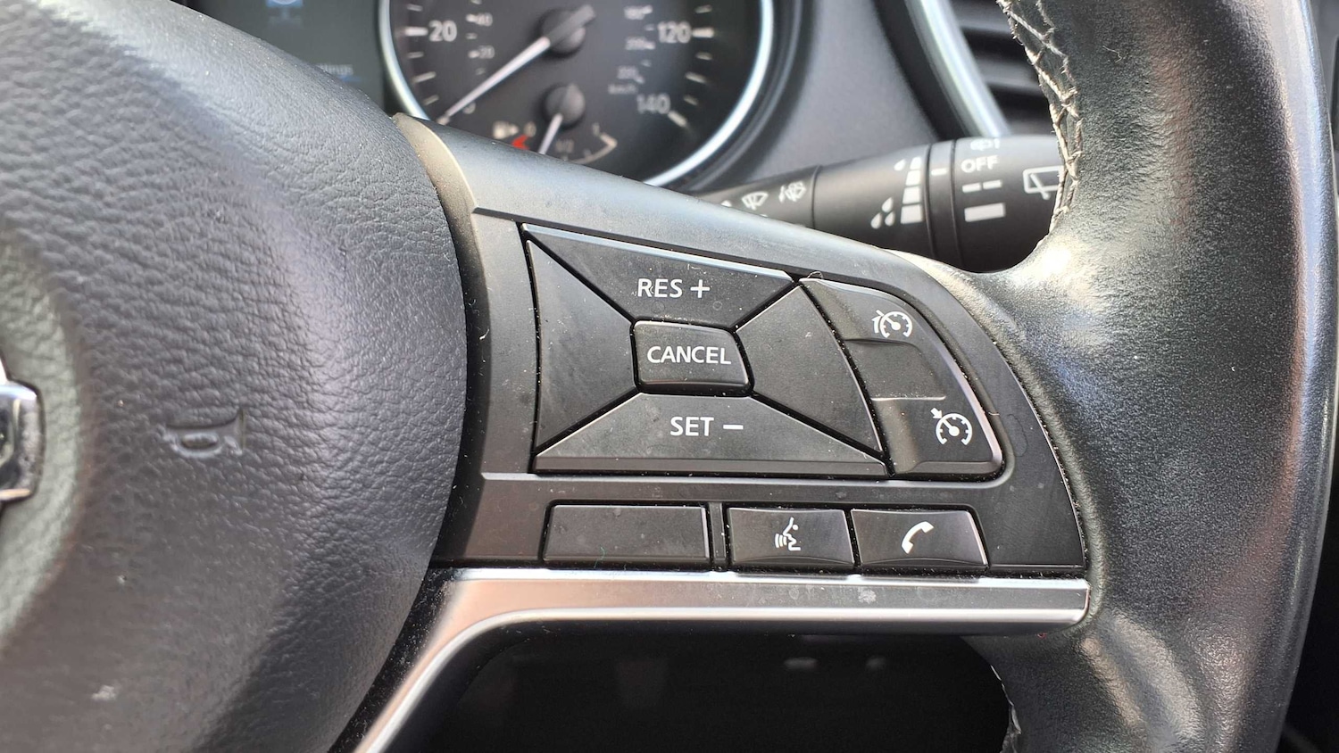 Used Nissan Qashqai 2020 for sale - 76501762: Photo 32