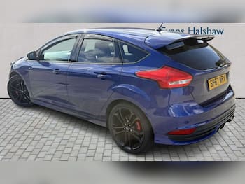 Used Ford Focus 2017 for sale - 79784923: Photo