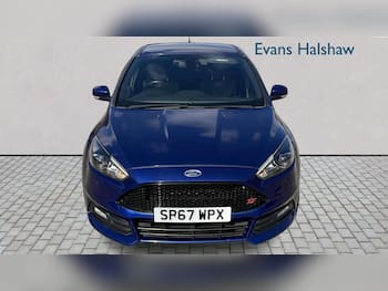 Used Ford Focus 2017 for sale - 79784923: Photo