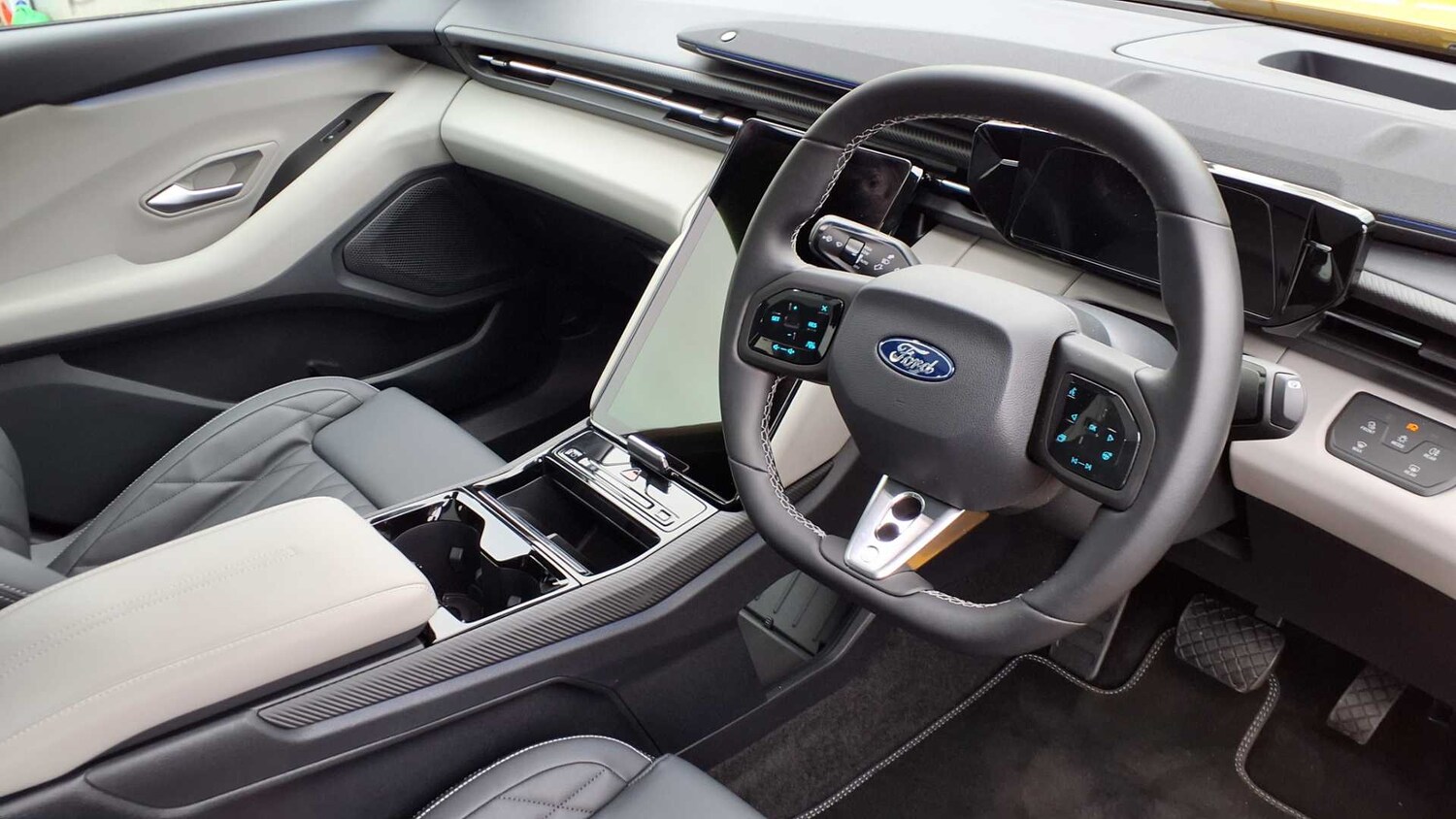 Used Ford Capri 2024 for sale - 77886095: Photo 16