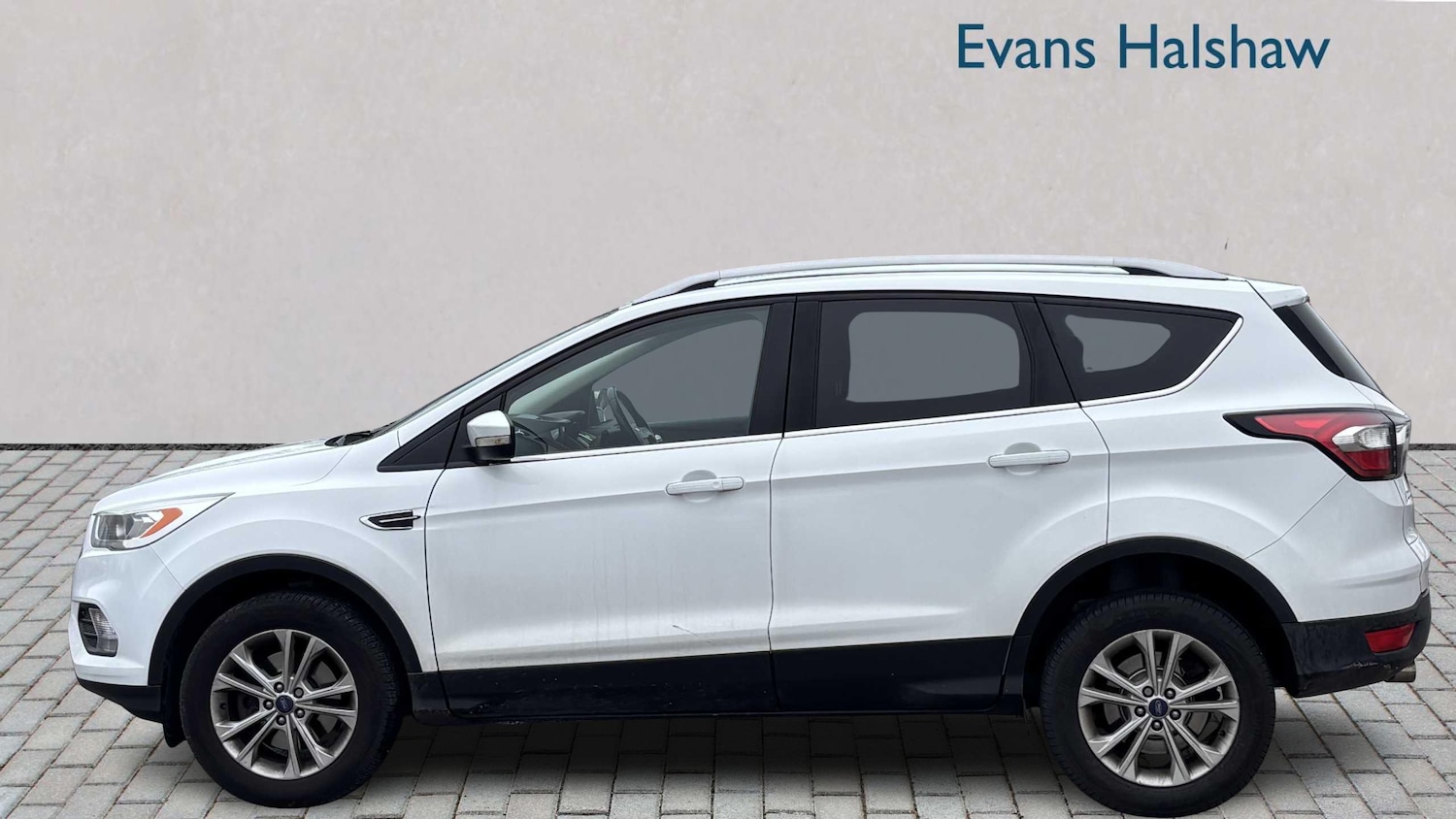 Used Ford Kuga 2017 for sale - 77389723: Photo 6