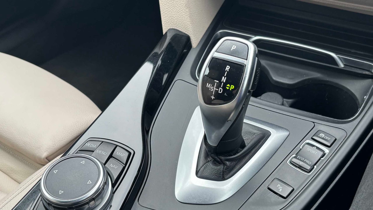 Used BMW 3 Series 2017 for sale - 77577228: Photo 20