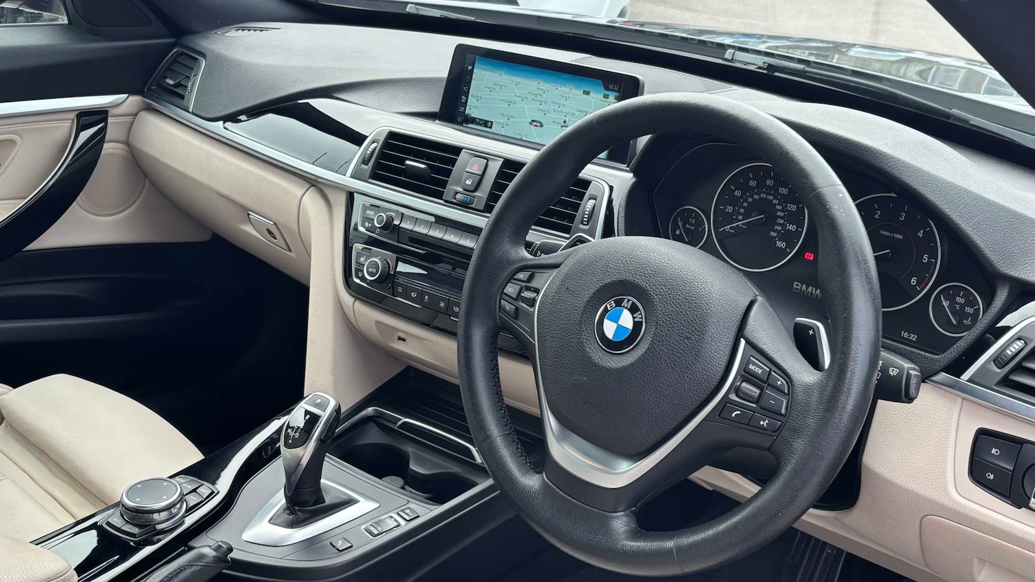 Used BMW 3 Series 2017 for sale - 77577228: Photo 8