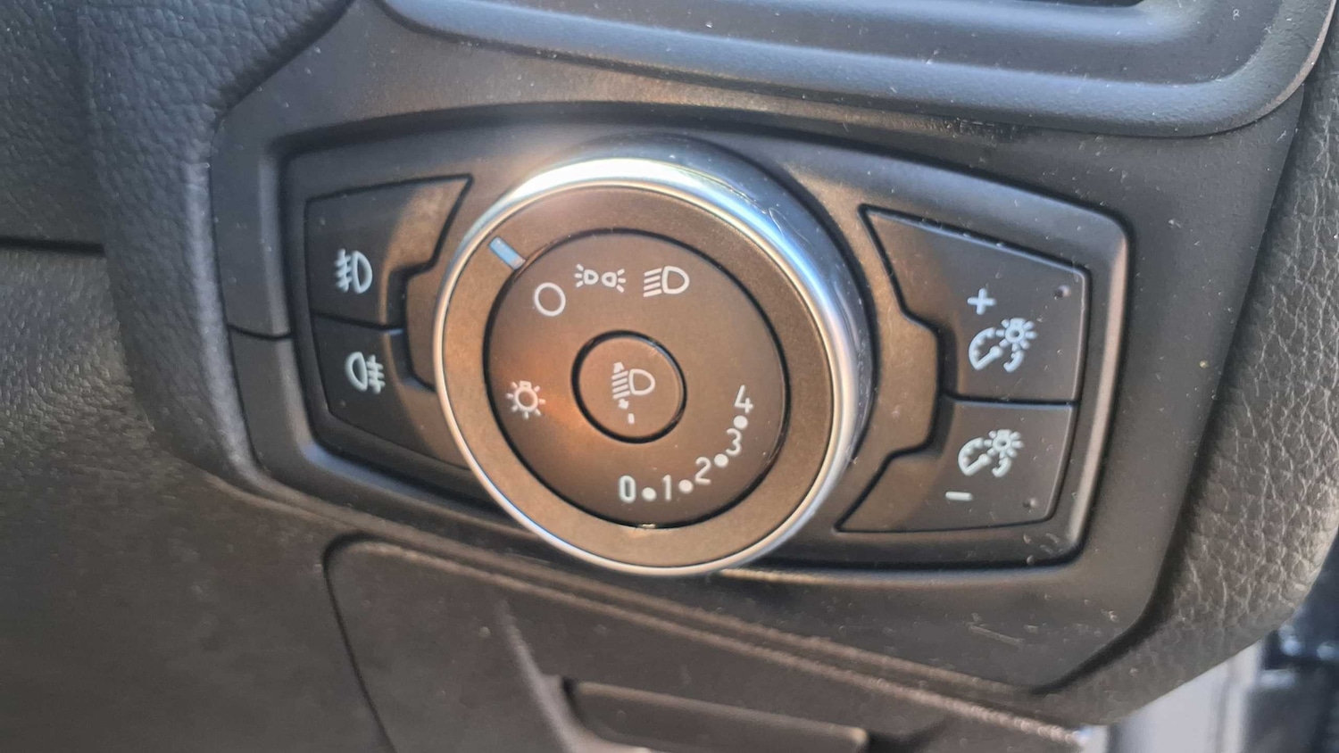Vehicle 33