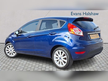 Used Ford Fiesta 2016 for sale - 76063427: Photo 2