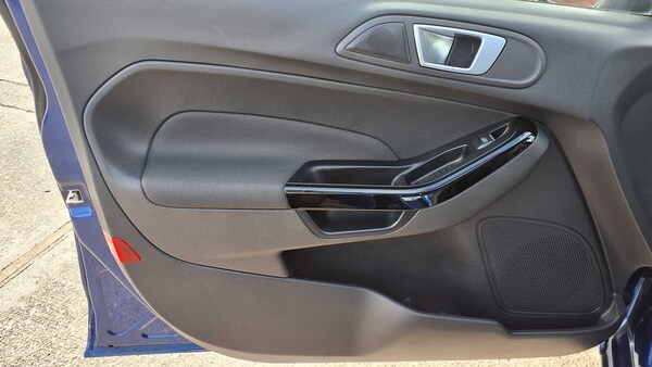 Used Ford Fiesta 2016 for sale - 76063427: Photo 34
