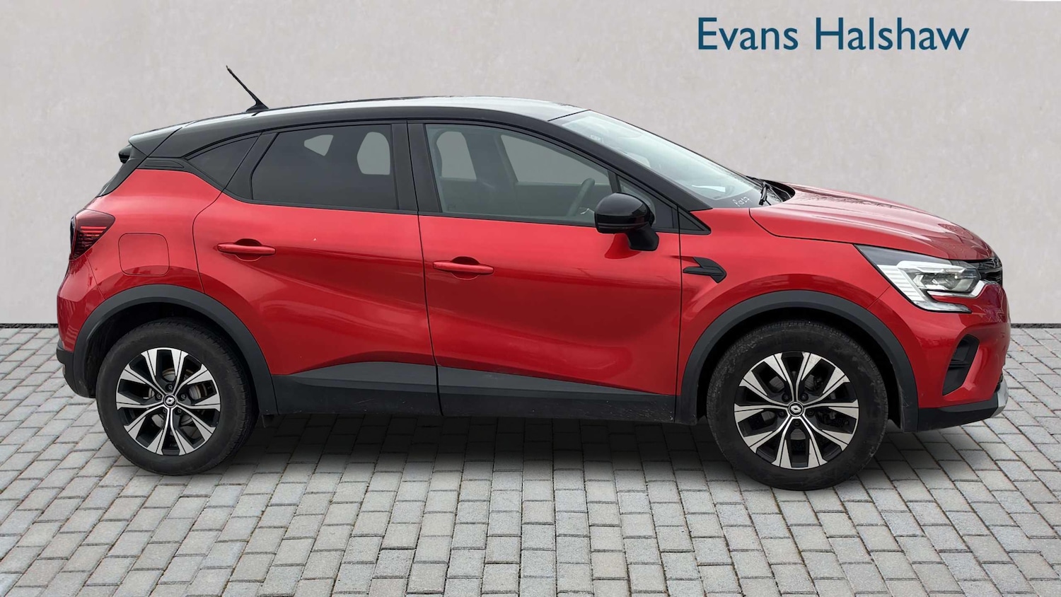 Used Renault Captur 2022 for sale - 77334074: Photo 5