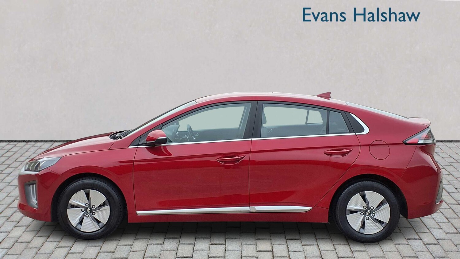 Used Hyundai IONIQ 2022 for sale - 76156095: Photo 4