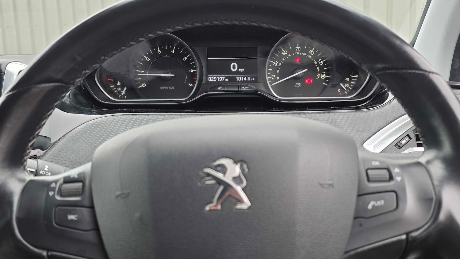 Used Peugeot 208 2018 for sale - 77674751: Photo 11