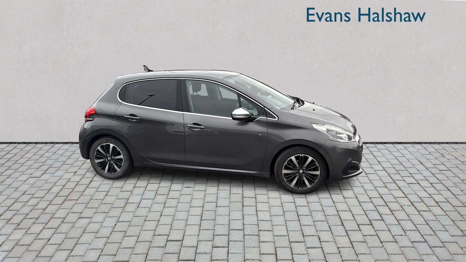 Used Peugeot 208 2018 for sale - 77674751: Photo 3