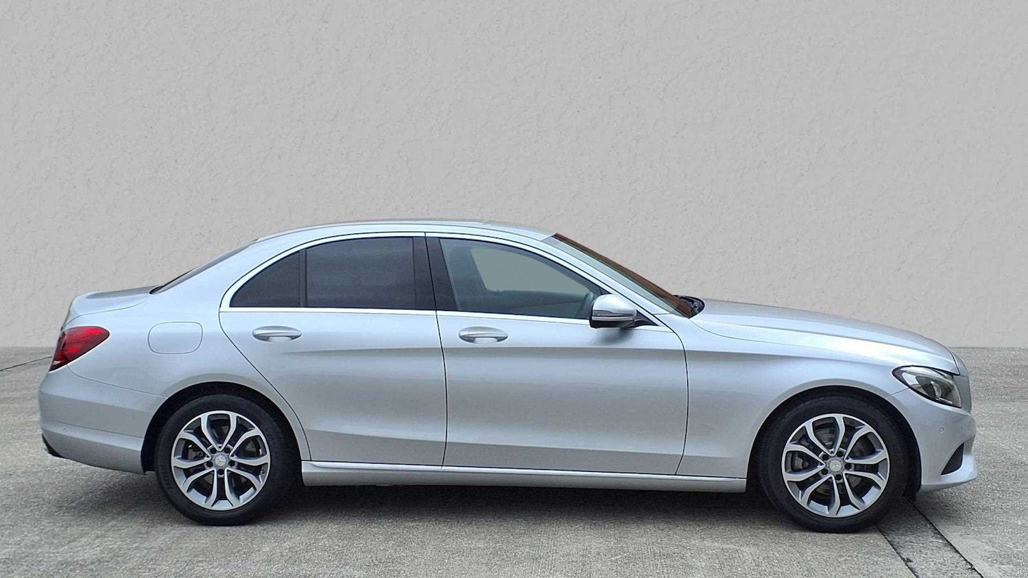 Used Mercedes-Benz C Class 2017 for sale - 76648943: Photo 7
