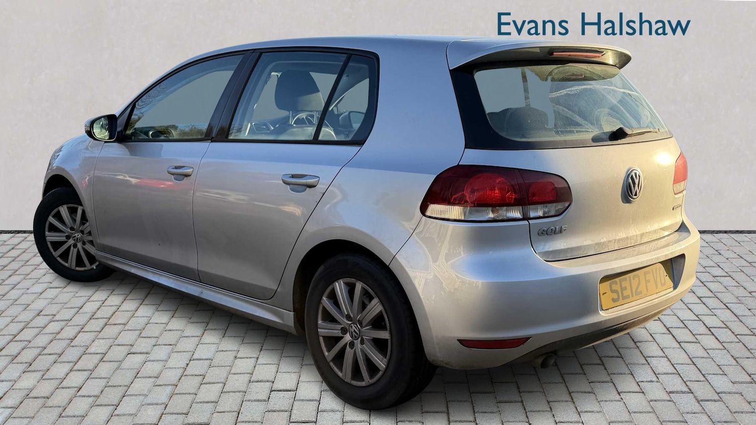 Used Volkswagen Golf 2012 for sale - 77058308: Photo 2